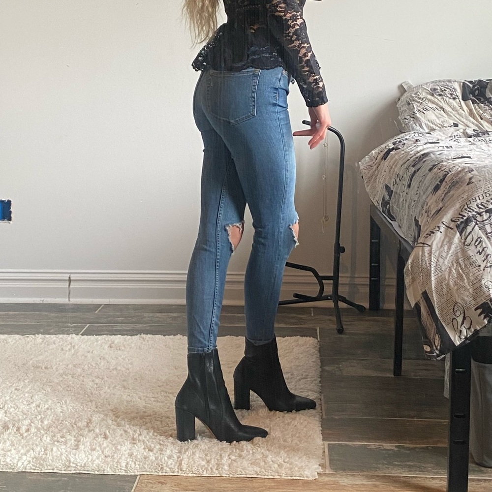 Form Fitting Free People Ripped Jeans - Picture 3 of 6